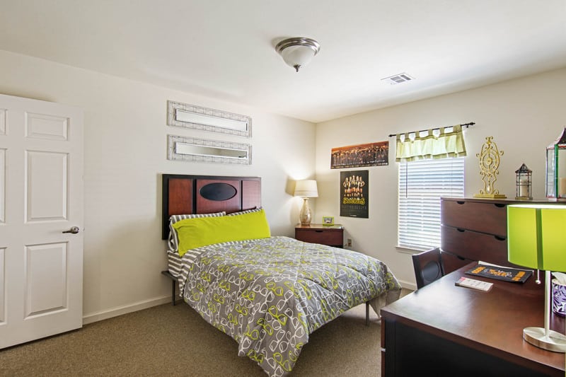 2909 oliver apartments wichita kansas fully furnished private bedrooms